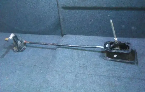 Volkswagen Caddy Gear shift rod 