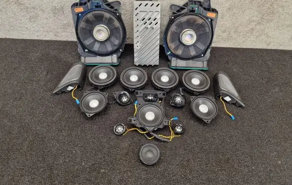 BMW 7 G11 G12 Audio system kit 2622873 6801076 6801075