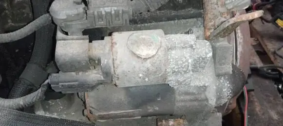 Toyota Yaris Starter motor