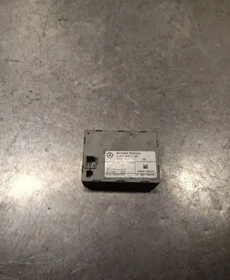 Mercedes-Benz E W211 Gateway control module A2114420027 A2115407245 A2115407145