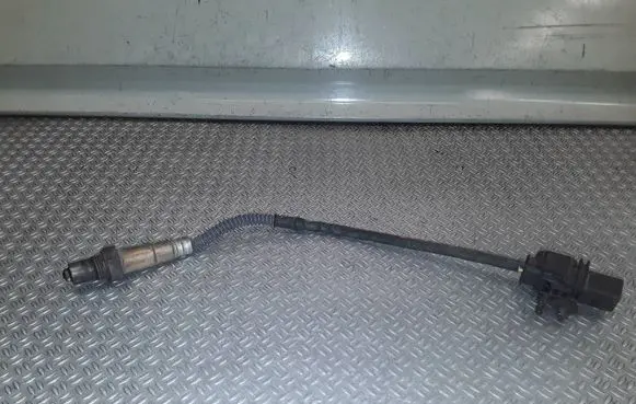 Volvo V70 Lambda probe sensor 30751138 0258017107