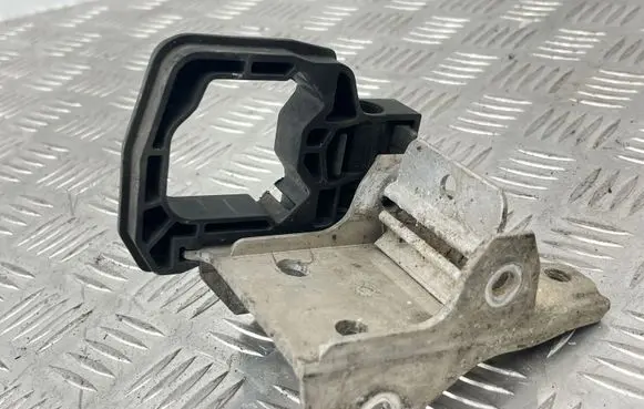 BMW 6 F06 Gran coupe Radiator support slam panel bracket 757524803