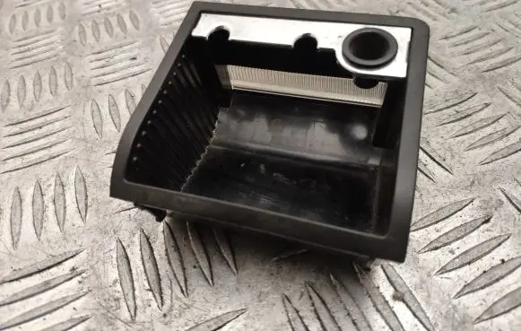 Car ashtray