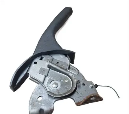 Toyota Corolla Verso E121 Handbrake trim 
