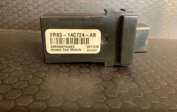 Land Rover Range Rover Sport L320 Seat heating relay 2R8314C724AB 6MXN815A03 0511232