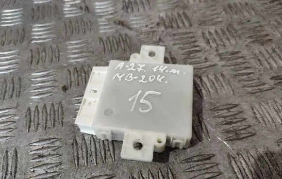 Mercedes-Benz C W204 Parking PDC control unit/module A2049004106
