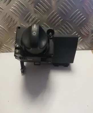 Mercedes-Benz E W210 Light switch 2105451404