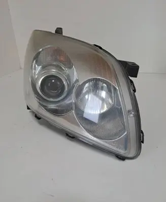 Toyota Avensis T250 Headlight/headlamp 0821211F3R 200404