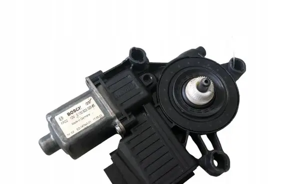 Volkswagen Eos Front door window regulator motor 2Q0959812A