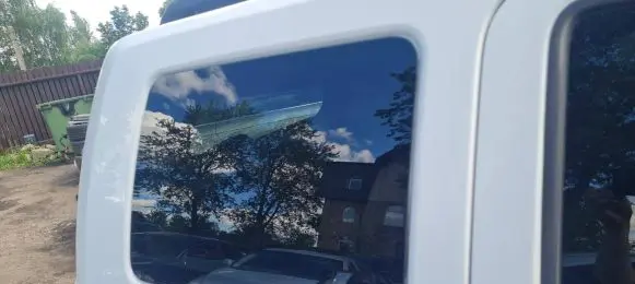 Jeep Patriot Rear side window 43R000184