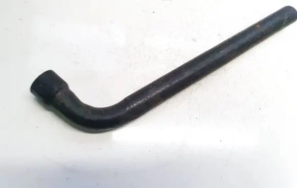 Opel Meriva A Wheel nut wrench 