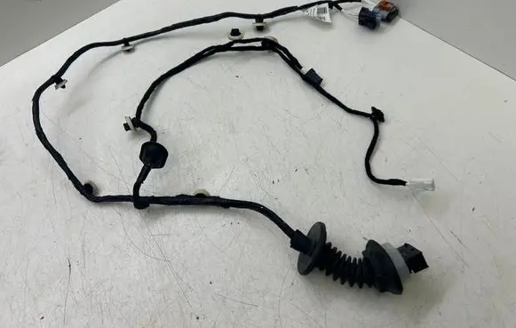 Citroen C3 Rear door wiring loom 9815421880