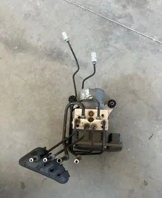 BMW 5 F10 F11 ABS Pump 6852820 6852822