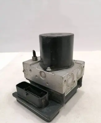 Volkswagen Polo ABS Pump 6Q0907379BG