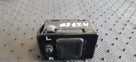 Nissan Primera Wing mirror switch