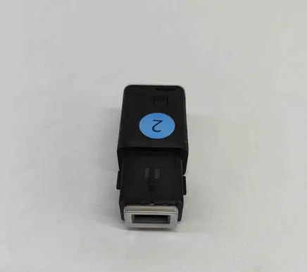 Citroen C4 II USB socket connector 9824334377 98217039DX
