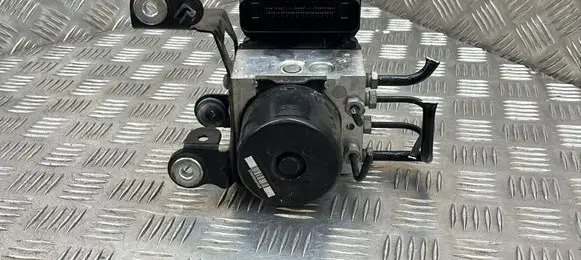 Volvo XC60 ABS Pump P31329139 31329139