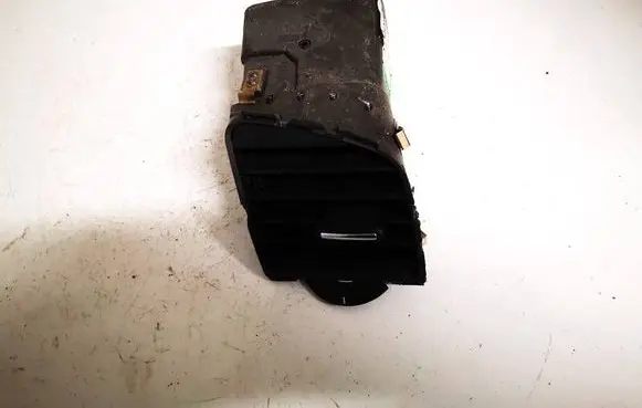 Opel Insignia A Dash center air vent grill 13273489