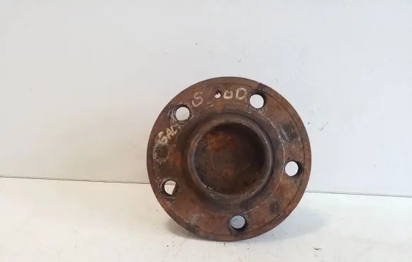 Volvo S60 Rear wheel hub