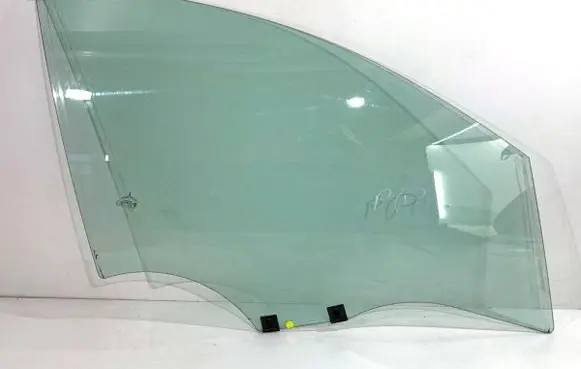 Renault Clio V Front door window glass four-door 