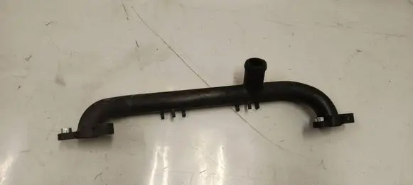Porsche Cayenne (92A) Engine coolant pipe/hose 06E121083