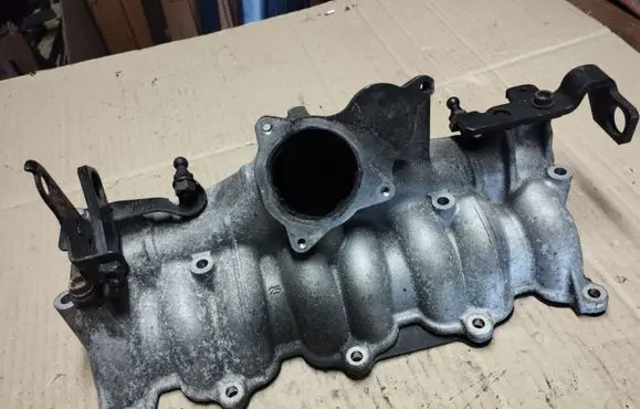 Dodge Caliber Intake manifold 03G128713