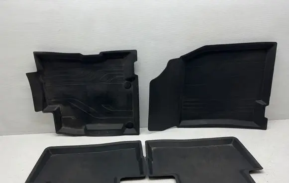 Renault Kadjar Car floor mat set 8201495015 8201574567