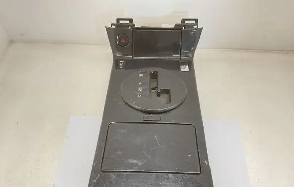 Infiniti FX Other center console (tunnel) element 96941 GA670092100 G97H0092100