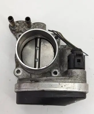 Volkswagen Golf V Throttle valve 408238327003 06F133062 03472