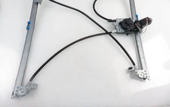 Renault Espace - Grand espace IV Front door window regulator with motor 400569