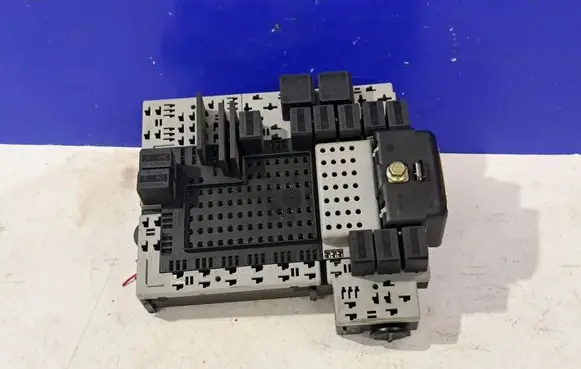 Volvo V70 Fuse 08697207 08688434