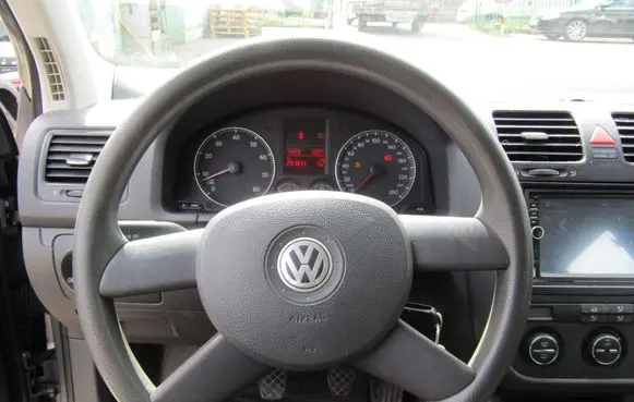 Volkswagen Golf IV Steering wheel 