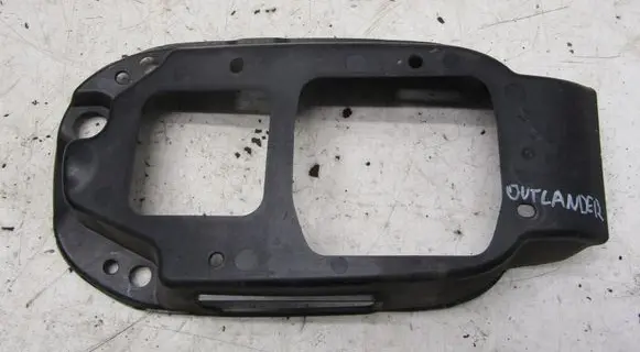 Mitsubishi Outlander Air filter box cover 5379A498
