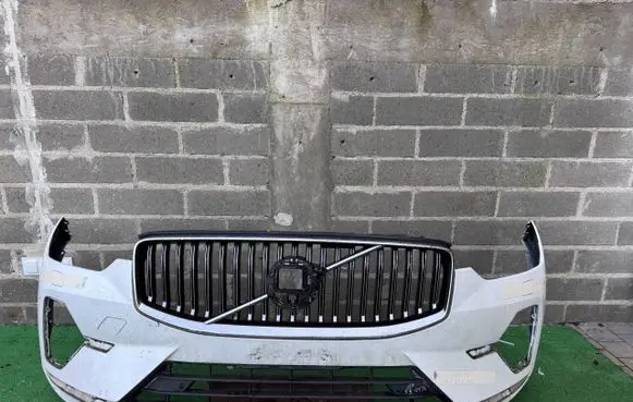 Volvo XC60 Front bumper 