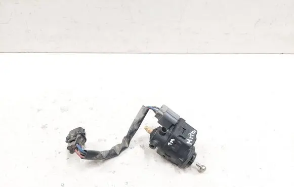 Mitsubishi Outlander Headlight level adjustment motor 007878