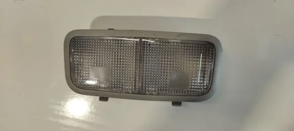 Toyota Yaris Rear seat light