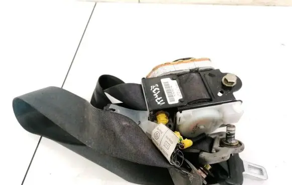 Honda Stream Front seatbelt TKAF6EJ333 TK-AF6-EJ333