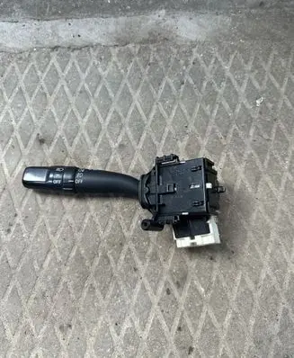 Toyota Avensis T250 Indicator stalk 8414005110 173795