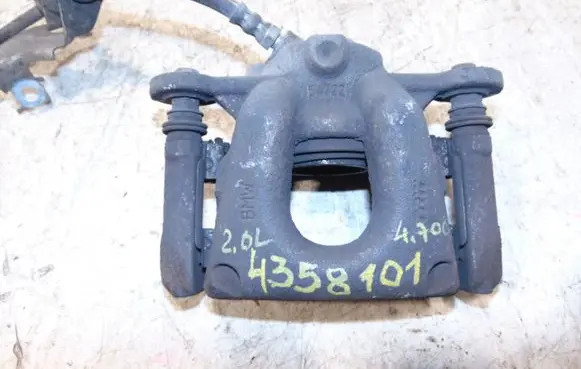 BMW 1 E81 E87 Front brake caliper 34116774681 34116773021 34116768185