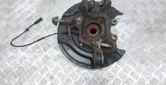 BMW X3 F25 Rear wheel hub 6797570