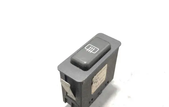 BMW 5 E34 Windscreen/window heater switch 1384480 6131 03840800