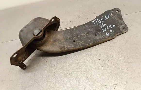 Volkswagen Tiguan Rear control arm