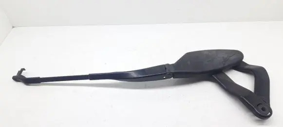 Mercedes-Benz E W211 Front wiper blade arm A2118200444