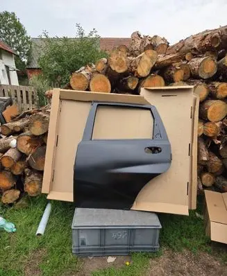 Chevrolet Aveo Rear door 96942347