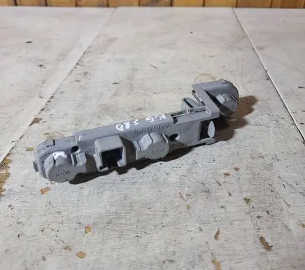 Volvo S80 Tail light bulb cover holder 149978