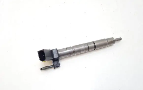 BMW X1 E84 Fuel injector 7805428