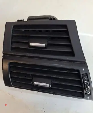 BMW X5 E70 Dashboard side air vent grill/cover trim 7161803 773201 011778402