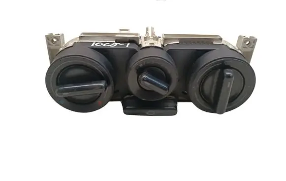 Volkswagen New Beetle Climate control unit 1C0819045D 661948N03 901511602000