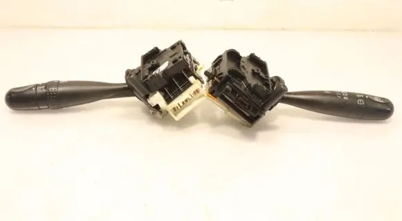 Toyota Yaris Light switch 173681