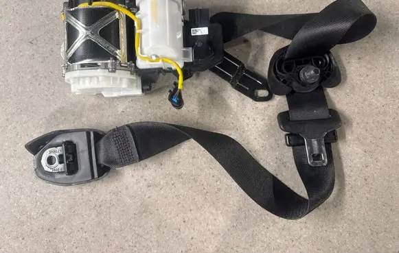 BMW iX3 Front seatbelt 34227895B 0804211703 342484596